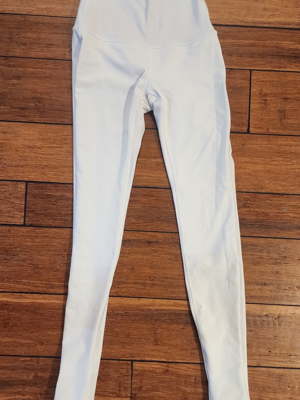 Lululemon Women's  Active Leggings Size 4